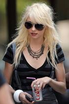 Taylor Momsen : taylor-momsen-1396793499.jpg