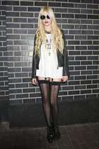 Taylor Momsen : taylor_momsen_1278117758.jpg