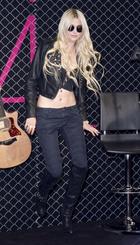 Taylor Momsen : taylor_momsen_1280962626.jpg