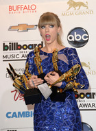 Taylor Swift : taylor-swift-1369064709.jpg