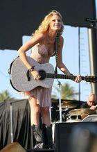 Taylor Swift : taylor_swift_1210002130.jpg