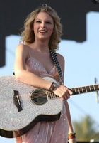 Taylor Swift : taylor_swift_1210002190.jpg