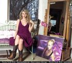 Taylor Swift : taylor_swift_1211323728.jpg