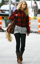 Taylor Swift : taylor_swift_1221094418.jpg