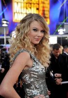 Taylor Swift : taylor_swift_1227758406.jpg