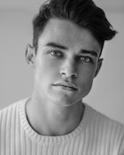 Thomas Doherty : thomas-doherty-1515346078.jpg