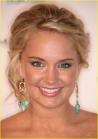 Tiffany Thornton : tiffanythornton_1248560401.jpg