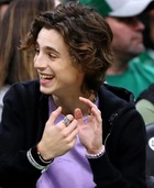 Timothee Chalamet : timothee-chalamet-1575582041.jpg