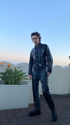 Timothee Chalamet : timothee-chalamet-1648917034.jpg