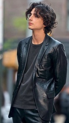 Timothee Chalamet : timothee-chalamet-1682089874.jpg