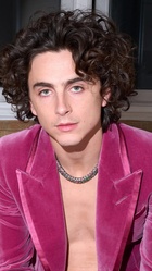 Timothee Chalamet : timothee-chalamet-1701230814.jpg