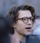 Tom Holland : tom-holland-1644297628.jpg