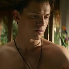 Tom Holland : tom-holland-1651008697.jpg