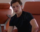 Tom Holland : tom-holland-1652467151.jpg