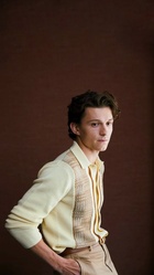 Tom Holland : tom-holland-1686696617.jpg