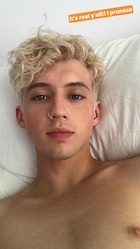 Troye Sivan : troye-sivan-1501229521.jpg