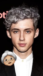 Troye Sivan : troye-sivan-1510047721.jpg