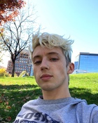 Troye Sivan : troye-sivan-1540322701.jpg