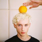 Troye Sivan : troye-sivan-1543040641.jpg