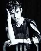 Troye Sivan : troye-sivan-1551661922.jpg