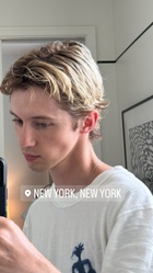 Troye Sivan : troye-sivan-1683412562.jpg