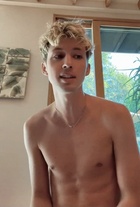 Troye Sivan in General Pictures, Uploaded by: Guest