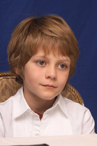 Ty Simpkins : ty-simpkins-1413217911.jpg