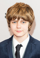 Ty Simpkins : ty-simpkins-1429546216.jpg