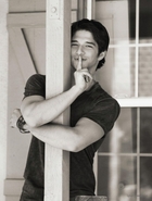 Tyler Posey : tyler_posey_1308858121.jpg