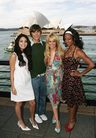 Vanessa Anne Hudgens : TI4U1380386906.jpg