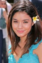 Vanessa Anne Hudgens : TI4U_u1143736693.jpg