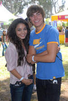 Vanessa Anne Hudgens : TI4U_u1192124780.jpg