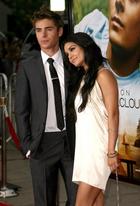 Vanessa Anne Hudgens : TI4U_u1279736797.jpg