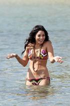 Vanessa Anne Hudgens : vanessa-anne-hudgens-1327795705.jpg