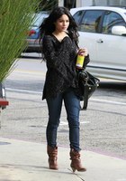 Vanessa Anne Hudgens : vanessa-anne-hudgens-1391102917.jpg