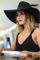 Vanessa Anne Hudgens : vanessa-anne-hudgens-1408811157.jpg