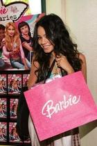 Vanessa Anne Hudgens : vanessa_anne_hudgens_1202318822.jpg