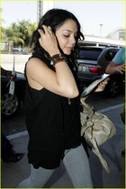 Vanessa Anne Hudgens : vanessa_anne_hudgens_1206552537.jpg