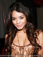 Vanessa Anne Hudgens : vanessa_anne_hudgens_1207415483.jpg