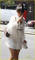 Vanessa Anne Hudgens : vanessa_anne_hudgens_1249737536.jpg