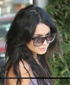 Vanessa Anne Hudgens : vanessa_anne_hudgens_1270749053.jpg