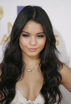 Vanessa Anne Hudgens : vanessa_anne_hudgens_1297877577.jpg