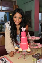 Vanessa Anne Hudgens : vanessa_anne_hudgens_1300035222.jpg