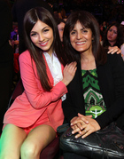 Victoria Justice : victoria-justice-1335464083.jpg