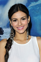 Victoria Justice : victoria-justice-1430763742.jpg