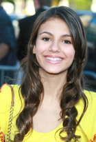 Victoria Justice : victoria_justice_1203115936.jpg