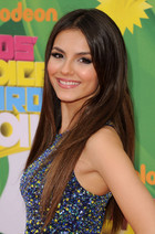 Victoria Justice : victoria_justice_1301965530.jpg