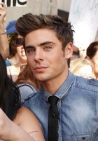 Zac Efron : zac-efron-1325147986.jpg