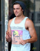 Zac Efron : zac-efron-1350357547.jpg