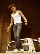 Zac Efron : zac-efron-1363062212.jpg